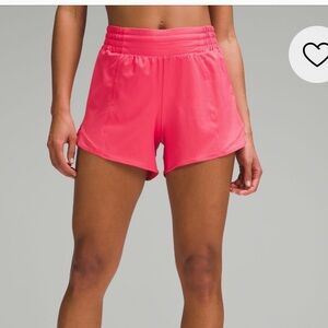 Lululemon Hotty Hot high-rise lined short 4” - size 4 color lip gloss